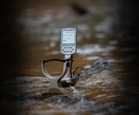 Karabük Minelab X-Terra Elite - Su geçirmez gövde